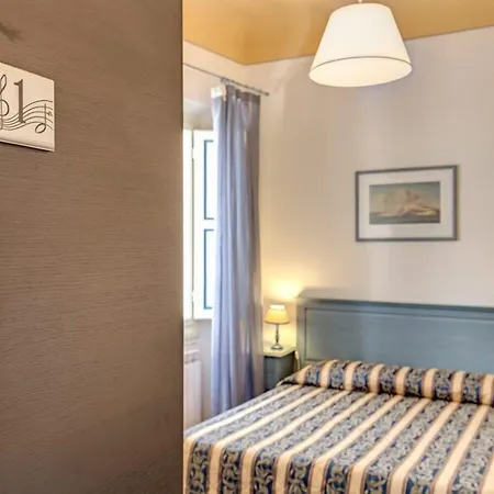 ベッド・アンド・ブレックファスト ロカンダ デッラ ムジカ 4*